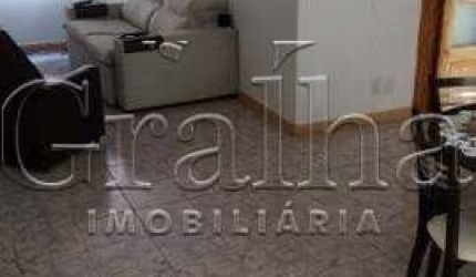 Apartamento com 3 quartos à venda na Rua Artigas, 178, Petrópolis, Porto Alegre por R$ 290.000