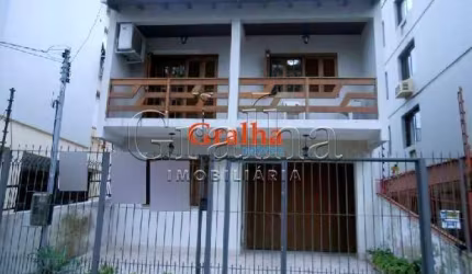 Casa com 3 quartos à venda na Rua Veador Porto, 700, Santana, Porto Alegre por R$ 900.000