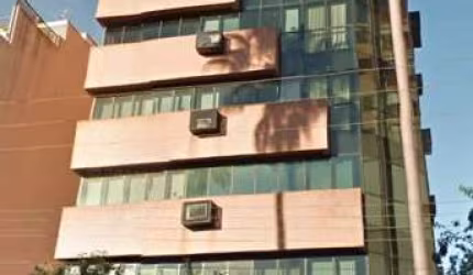 Sala comercial à venda na Avenida Getúlio Vargas, 1594, Menino Deus, Porto Alegre por R$ 370.000