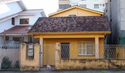 Casa com 5 quartos à venda na Rua Isidoro Tressi, 286, Jardim Botânico, Porto Alegre por R$ 900.000