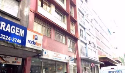 Apartamento com 3 quartos à venda na Rua Marechal Floriano Peixoto, 386, Centro Histórico, Porto Alegre por R$ 345.800