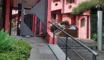 Casa em condomínio fechado com 3 quartos à venda na Rua Dona Ondina, 270, Menino Deus, Porto Alegre por R$ 1.600.000