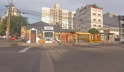Terreno à venda na Rua Santana, 1303, Santana, Porto Alegre por R$ 4.200.000