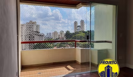 APARTAMENTO TODO REFORMADO COM LOCALIZAÇÃO EXCELENTE!!!