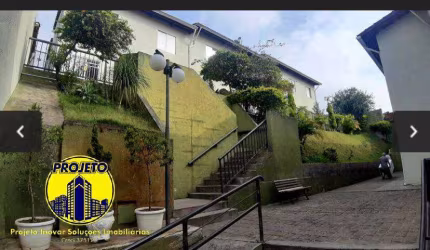 CASA EM CONDOMÍNIO FECHADO À VENDA!!!