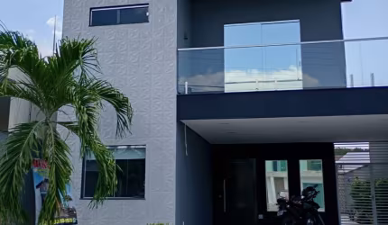 Linda casa Condominio Forest Hill