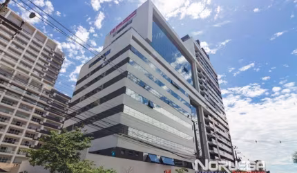Oportunidade Imperdível: Sala Comercial à Venda em Curitiba-PR, Vila Izabel, 2 Salas, 1 Banheiro, 1 Vaga, 94,95m².