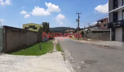 Imóveis de alto padrão para locação na Vila Santa Terezinha, Almirante Tamandaré-PR