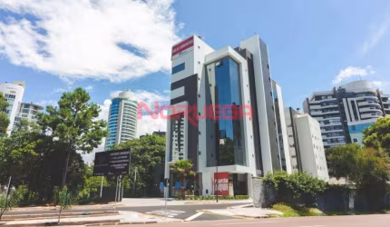 Excelente oportunidade: Loja comercial de 137m² com 7 vagas de garagem para venda ou locação em cidade] - bairro]