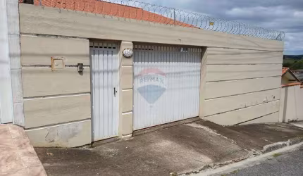CASA COM 3 DORMITÓRIOS À VENDA NO SANTA MARIA EM SALTO DE PIRAPORA