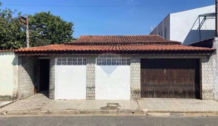 'Casa com 02 dormitórios à Venda em Jardim Bandeira, SP' Aceita financiamento!!