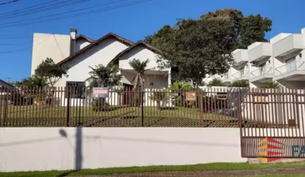 CASA DE ALTO PADRÃO COM VISTA PARA O LAGO NO BAIRRO SANTA TEREZINHA - CA609