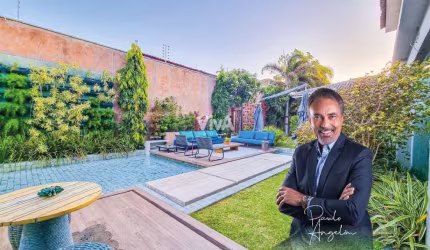 Casa duplex em condomínio nas Dunas