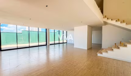 Casa em condomínio com 4 Suítes - De Lourdes