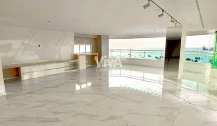 Apartamento com 3 suítes - Vista Mar