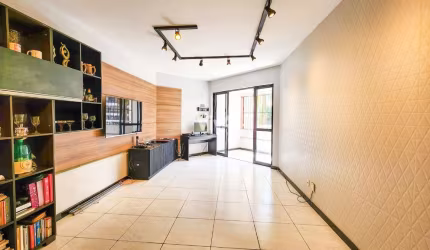 Apartamento com 3 suítes na Aldeota