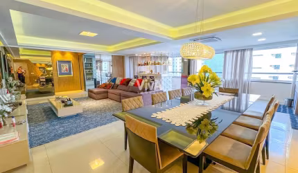 Apartamento com 4 suítes no  Meireles