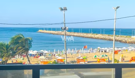 Apartamento  com 4 suítes na Beira Mar
