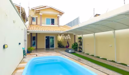 Casa Duplex com  4 suítes na Sapiranga