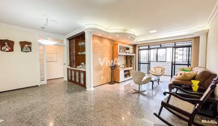 Apartamento com 3 quartos no Dionísio Torres