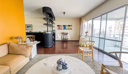 Apartamento com 3 suítes no Dionísio Torres