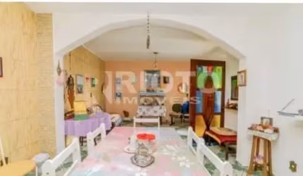 Casa com 2 quartos à venda no Cerâmica, São Caetano do Sul  por R$ 850.000