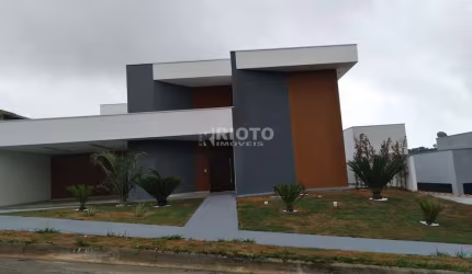 Casa em condomínio fechado com 3 quartos à venda no Parque das Árvores, Boituva  por R$ 1.480.000