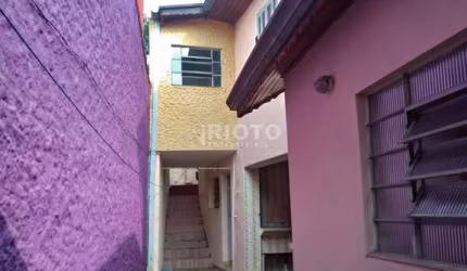 Casa com 2 quartos à venda na Vila Bastos, Santo André , 161 m2 por R$ 380.000