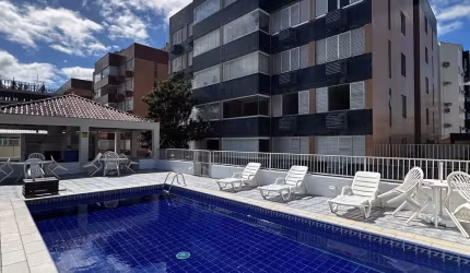 Apartamento 03 quartos ótima localização em Caiobá