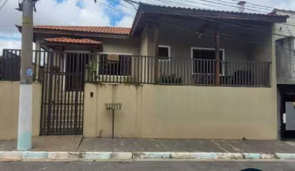 Casa 3 quartos à venda com suíte, terraço e 9 vagas - Osasco, São Paulo