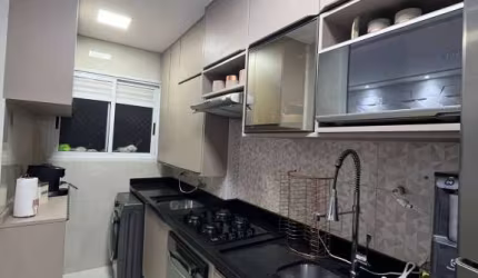 Apartamento á venda 2 Quartos, Varanda, Mobíliado, 1 Vaga - Osasco