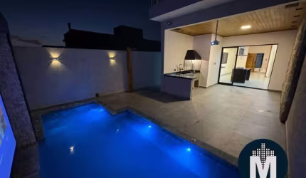 Casa Bella em Villas do Jaguari á venda, 3 Quartos, Suíte, 2 Vagas -Santana