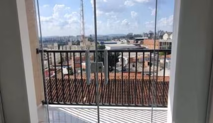 Apartamento á venda 2 Quartos, Varanda, 1 Vaga de Garagem - Santa Maria