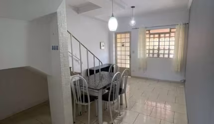Casa de Condomínio Fechado à Venda, 64m2 - Jardim Regina Alice, Barueri