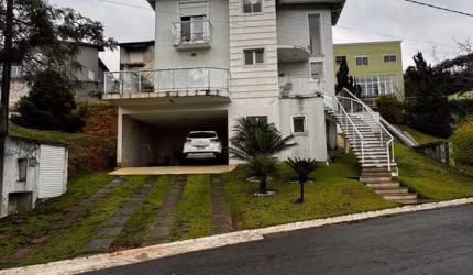 Casa em Condomínio fechado à Venda, 250m2 - Itapecerica da Serra, São Paulo