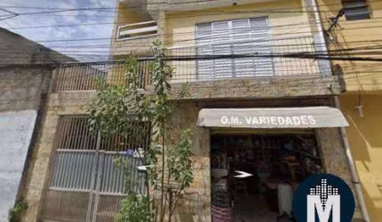 À venda 3 Casas + Garagem + Salão Comercial / 325m² de construção