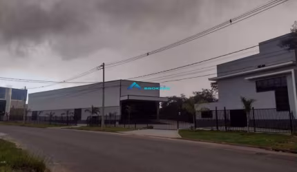 Vende-se ou Aluga-se Galpão em Jundiai, Parque Industrial III