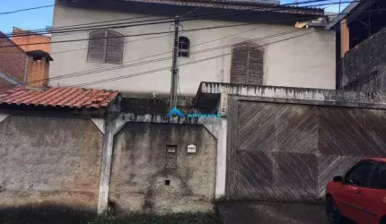 Vende-se sobrado com 3 dormitórios (1 suíte) no Jd Santa Gertrudes Jundiaí