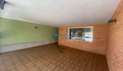 Casa a venda com ótima localização sendo 2 Dorms + Edícula, Bairro Anhangabaú Jundiaí
