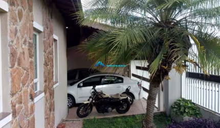 Vende-se Casa Térrea de 3 Dormitórios, no Jardim Paulista 2, Jundiai-SP