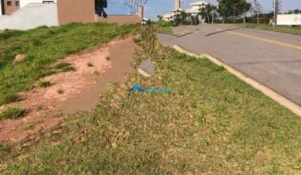 Terreno a venda C/ 503 m², boa topografia, parte alta, Condomínio Bosque do Horto