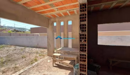 Vende-se Casa de 3 Dorms, 1 Suíte, em Fase de Acabamento no Condomínio Santa Isabel,Fase 2, em Louveira