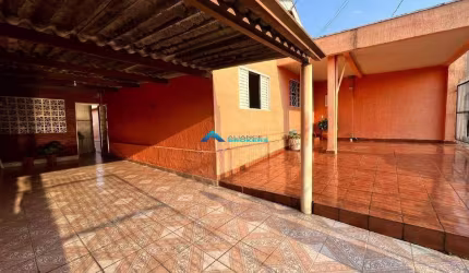 Casa Térrea C/ 3 Dormitórios, Quintal com Churrasqueira, Edícula com 3 Cômodos, Jundiaí