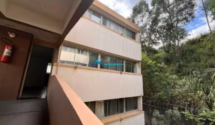 Apartamento C/ 3 Quartos, Armários em todos os ambientes, Cond. Cerejeiras ( Cecap 1 )
