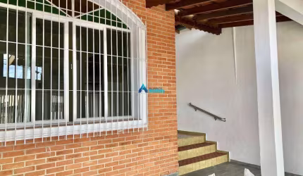 Casa Térrea com 2 Dormitórios, 2 vagas, Bairro Vila Rami - Jundiaí/SP