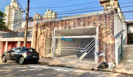 Casa a Venda com excelente localização de Jundiaí - Travessa da Av Jundiaí