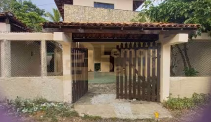 Vendo casa pé na areia em Ilhéus BA com 4 quartos