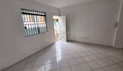 Alugo apartamento de 2 quartos com vaga de garagem em Itabuna BA