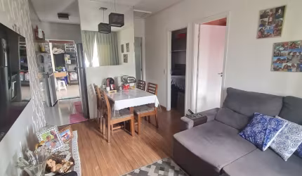 casabella em jacareí com corredor lateral e armários planejados