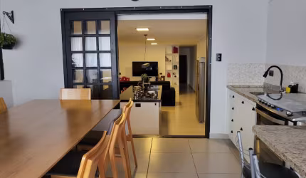 Casa com 4 quartos à venda na Rua Geraldo Ferreira Tavares, Bosque dos Eucaliptos, São José dos Campos, 150 m2 por R$ 862.000